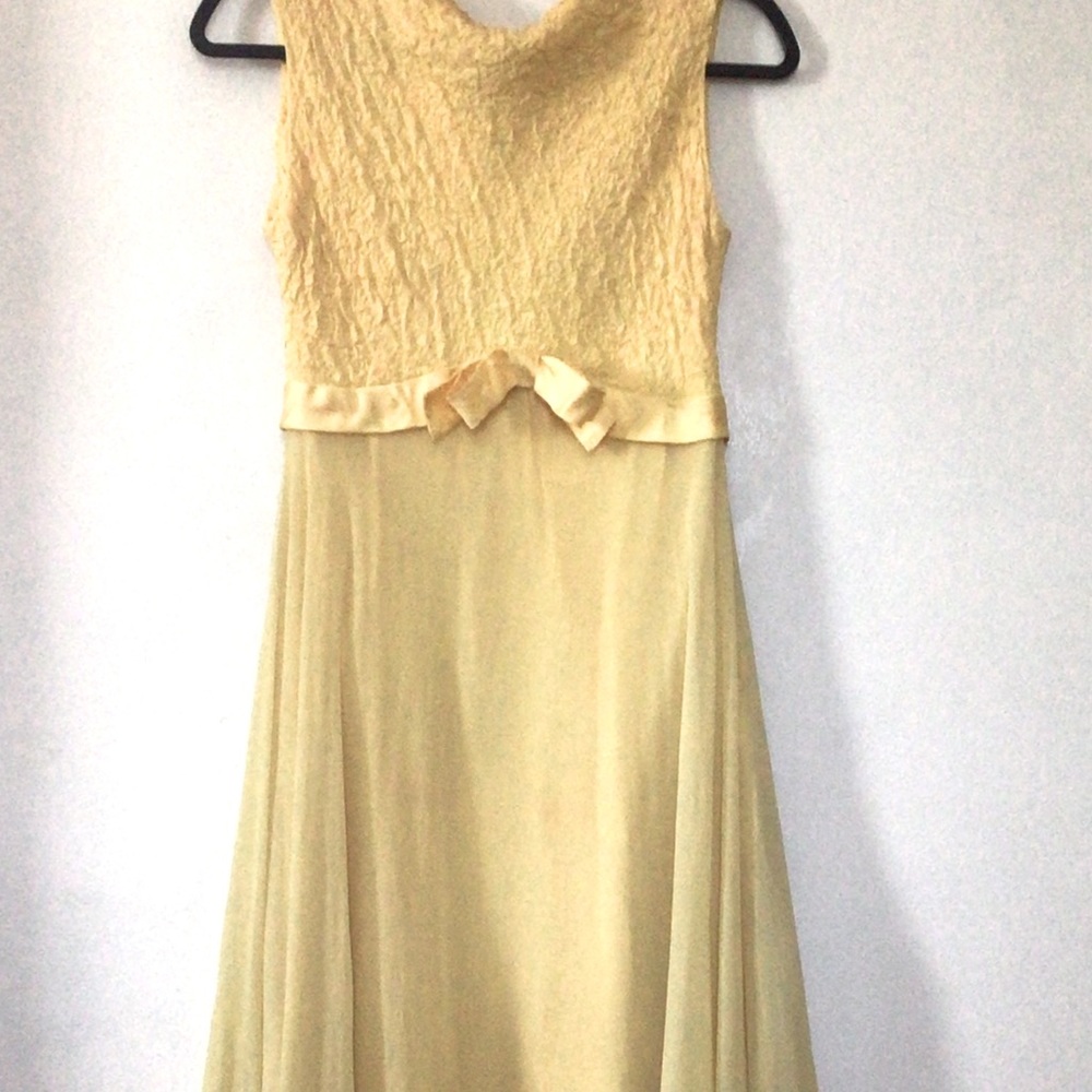 Vintage Ranelle Flutter Dress🌼 - Picture 3 of 8